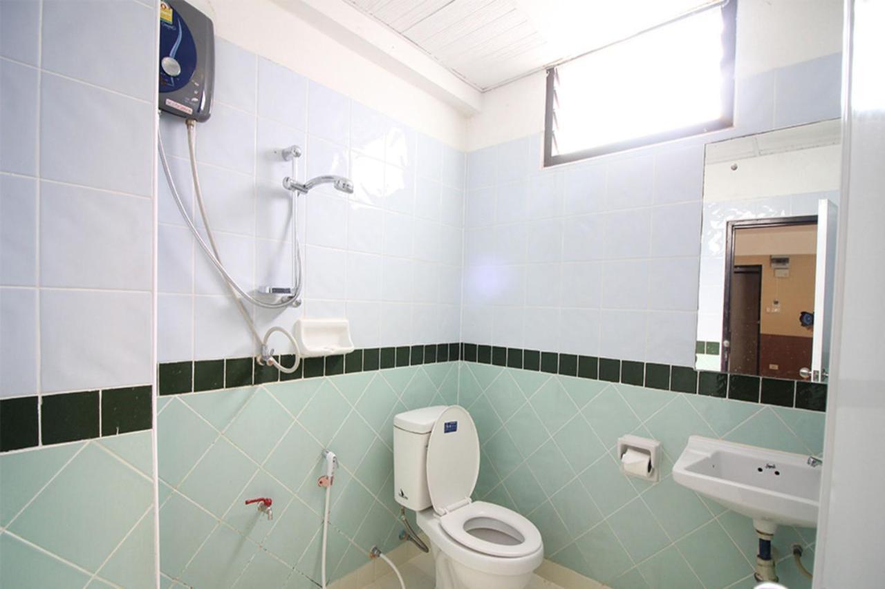 Kaya Place Bangkok Ngoại thất bức ảnh