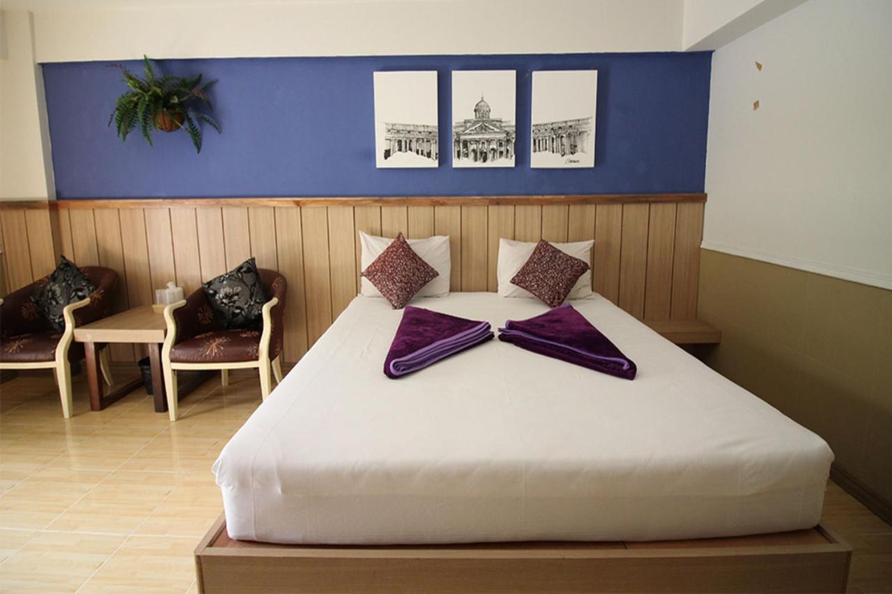 Kaya Place Bangkok Ngoại thất bức ảnh